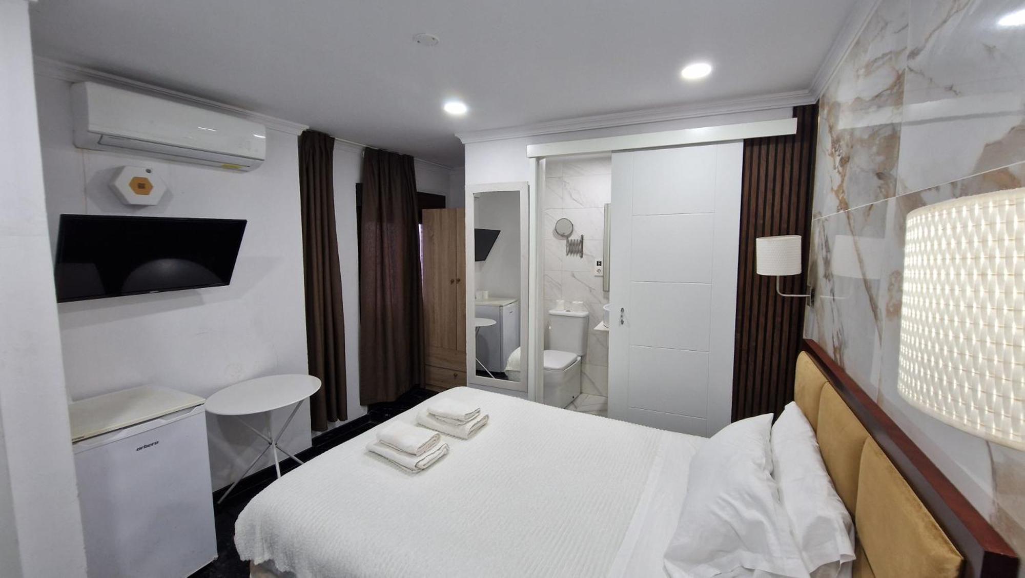 Hostal Boutique Princesa Marbellac Extérieur photo